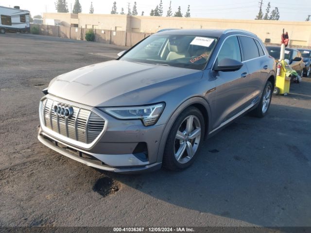 WA1VABGE9KB011600 Audi E-tron Premium Plus