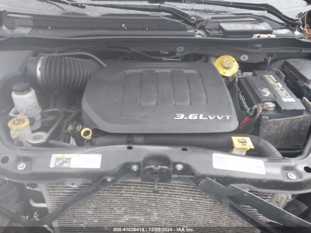 2C4RC1CG6ER421229 Chrysler Town & Country Touring-l