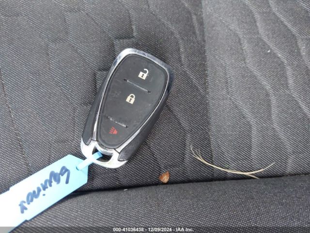 2GNAXKEV1M6112584 Chevrolet Equinox Fwd Lt