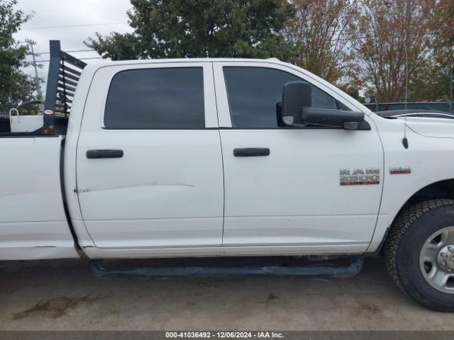 3C6UR5HJ7JG358511 RAM 2500 Tradesman  4x4 8' Box