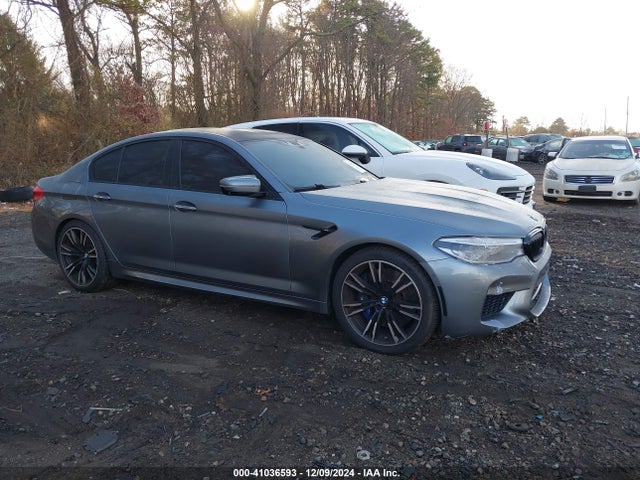 WBSJF0C59JB283037 BMW M5