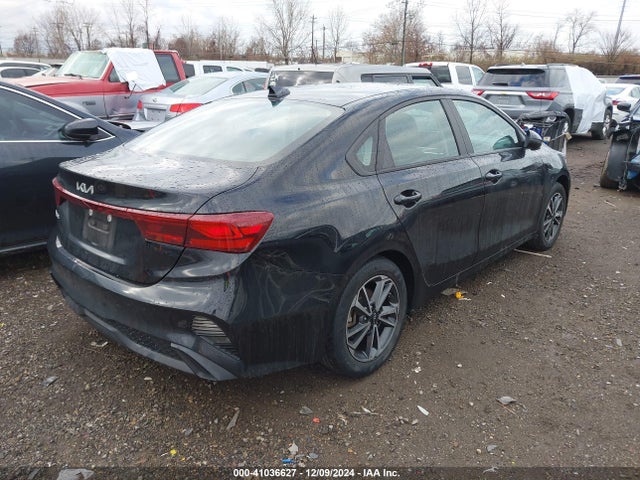 KIA Forte Lxs 2022 3KPF24AD0NE468502 Image 4
