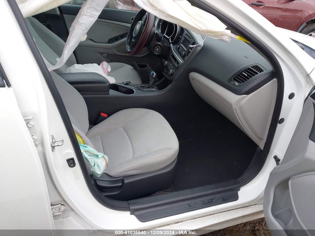 KIA Optima Lx 2015 KNAGM4A71F5576372 Image 5