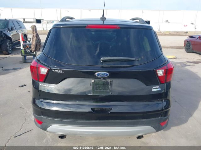 1FMCU9HD8KUA65652 Ford ESCAPE SEL