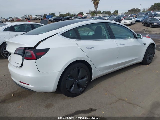 2019 TESLA MODEL 3 5YJ3E1EB7KF510803 Photo 3