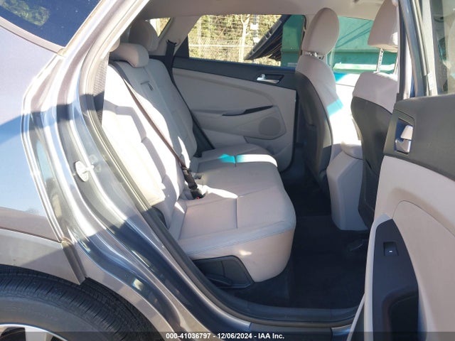 Hyundai TUCSON SE 2019 KM8J2CA45KU926290 Image 8