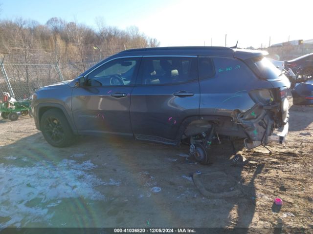 3C4NJCBB1NT179758 Jeep Compass Latitude Fwd