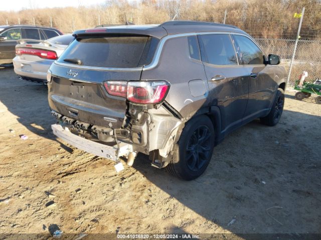 3C4NJCBB1NT179758 Jeep Compass Latitude Fwd
