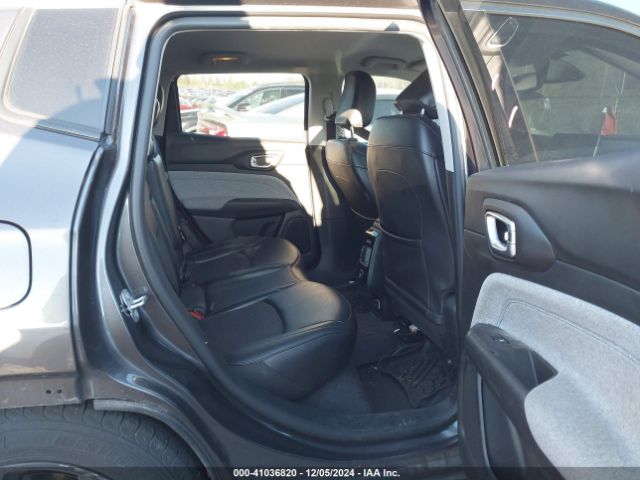 3C4NJCBB1NT179758 Jeep Compass Latitude Fwd