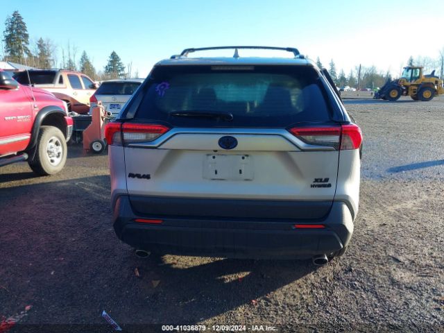 2T3RWRFV3KW045459 Toyota Rav4 Hybrid Xle