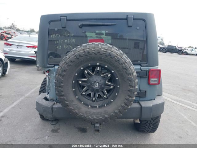 1C4BJWDG2FL774130 Jeep Wrangler Unlimited Sport