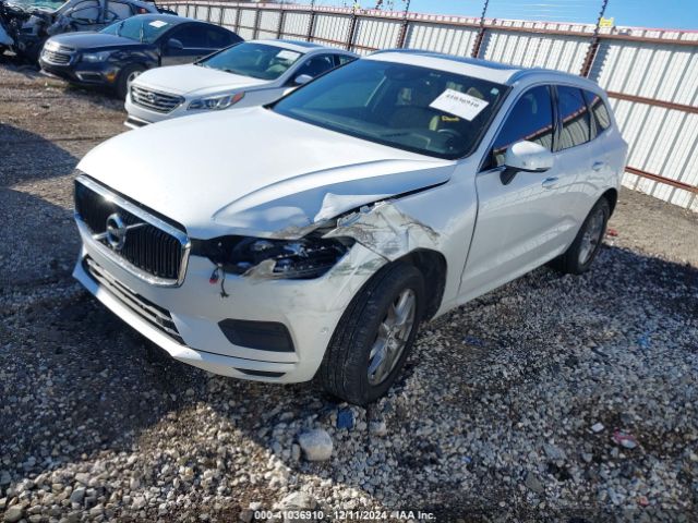 2018 VOLVO XC60 LYV102RK6JB106557 Photo 1