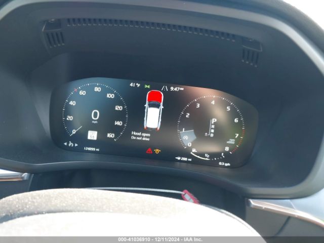 2018 VOLVO XC60 LYV102RK6JB106557 Photo 6