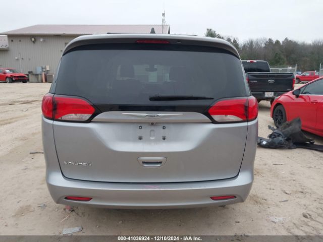 2C4RC1DGXMR502702 Chrysler Voyager Lxi