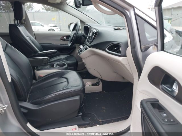 2C4RC1DGXMR502702 Chrysler Voyager Lxi