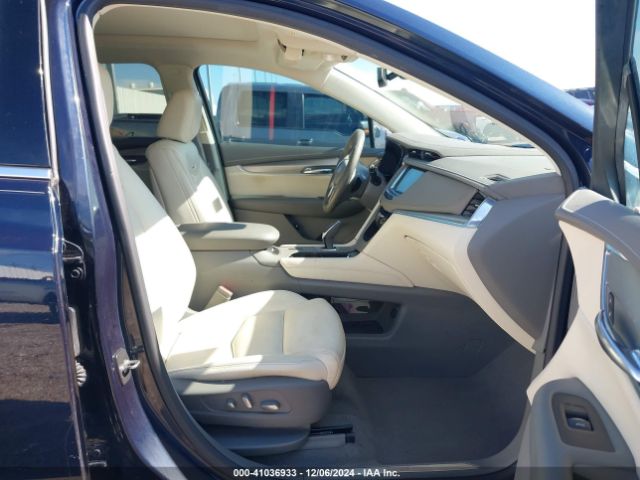 1GYKNBRS4HZ240700 Cadillac XT5 LUXURY