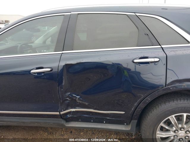 1GYKNBRS4HZ240700 Cadillac XT5 LUXURY