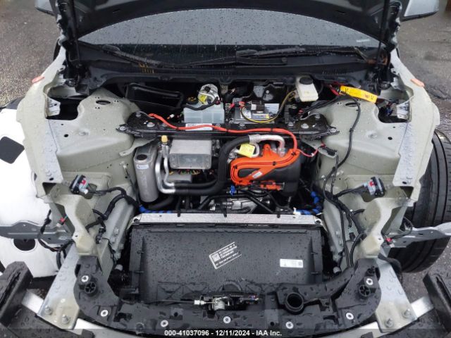 5YJ3E1ET8RF865742 Tesla Model 3 Performance All-wheel Drive