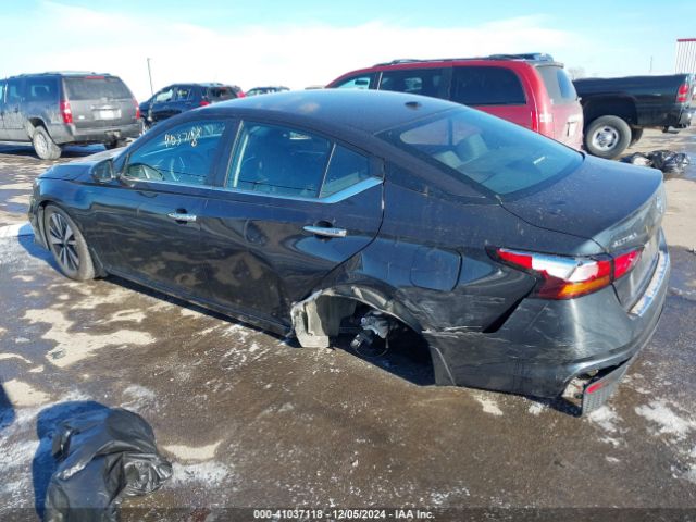 1N4BL4DW0MN316888 Nissan Altima Sv Intelligent Awd