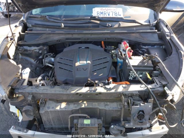 2019 KIA NIRO EV KNDCE3LG4K5020153 Photo 9