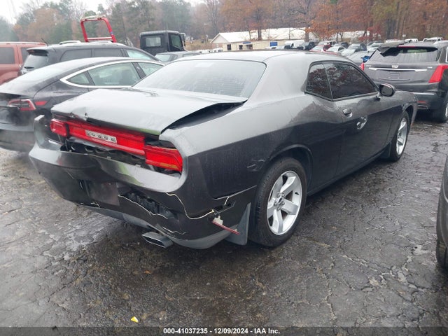 2014 Dodge Challenger Sxt მანქანა იყიდება აუქციონზე, vin: 2C3CDYAG7EH304462, აუქციონის ნომერი: 41037235