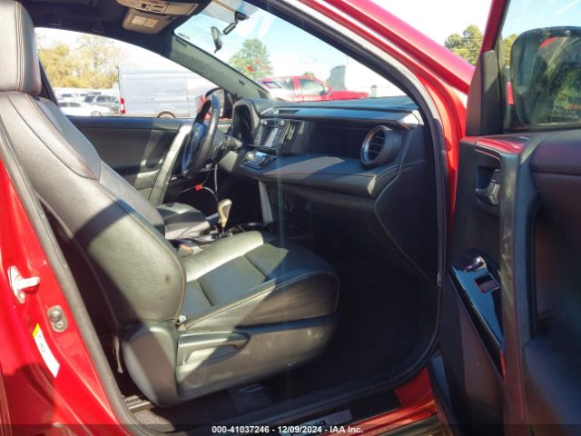 JTMNFREV0GJ087903 Toyota RAV4 SE