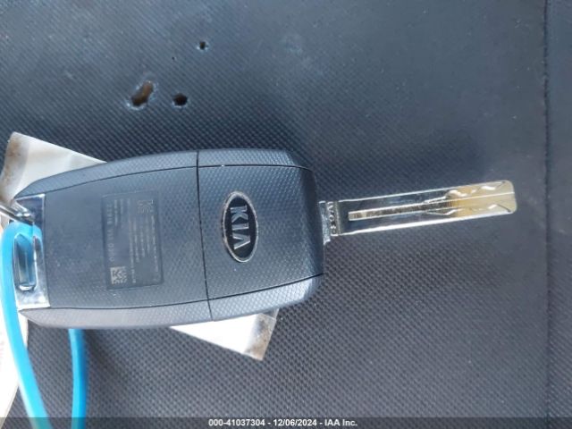 KNDJN2A23G7409886 KIA Soul