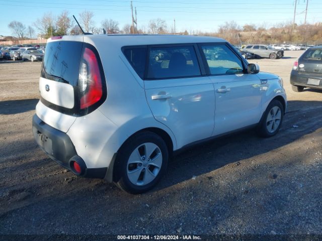 KNDJN2A23G7409886 KIA Soul