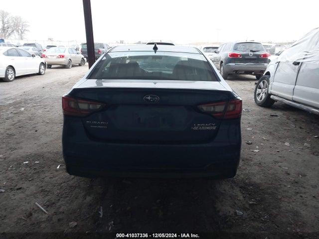 4S3BWAN65N3028084 Subaru Legacy Limited