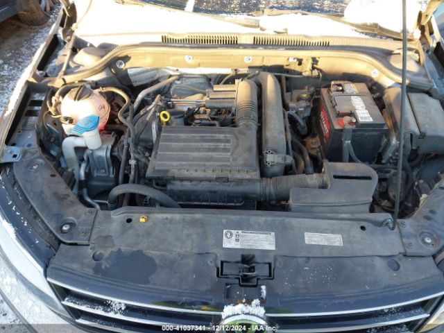3VWDB7AJ8HM392615 Volkswagen Jetta 1.4t Se