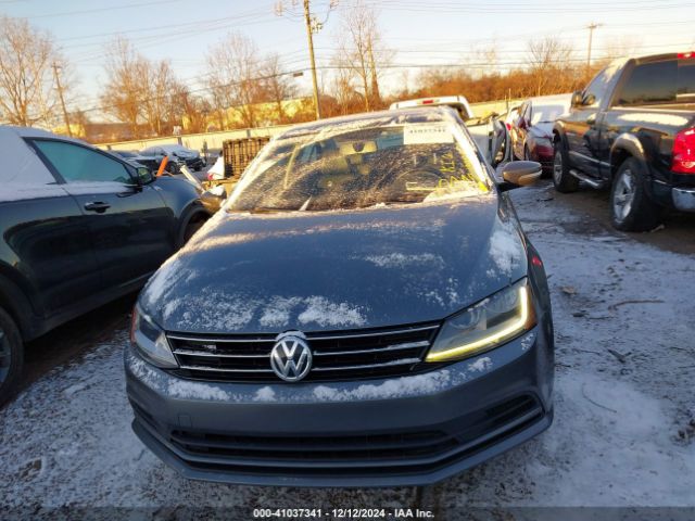 3VWDB7AJ8HM392615 Volkswagen Jetta 1.4t Se