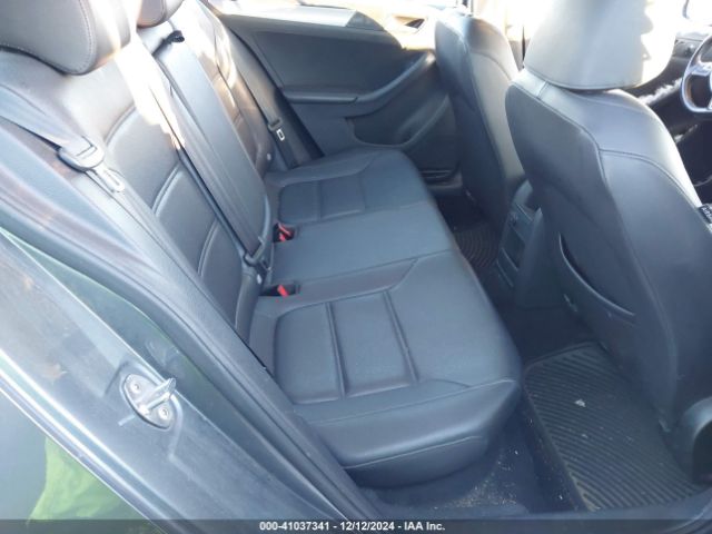 3VWDB7AJ8HM392615 Volkswagen Jetta 1.4t Se
