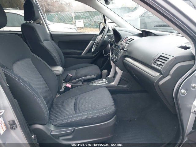 Subaru Forester 2.5i Premium 2014 JF2SJAEC1EH521799 Image 5