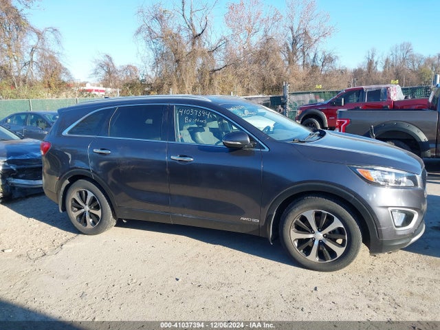 5XYPHDA58GG016623 KIA Sorento 3.3l Ex