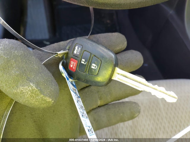 Toyota COROLLA LE 2015 2T1BURHEXFC431767 Image 11