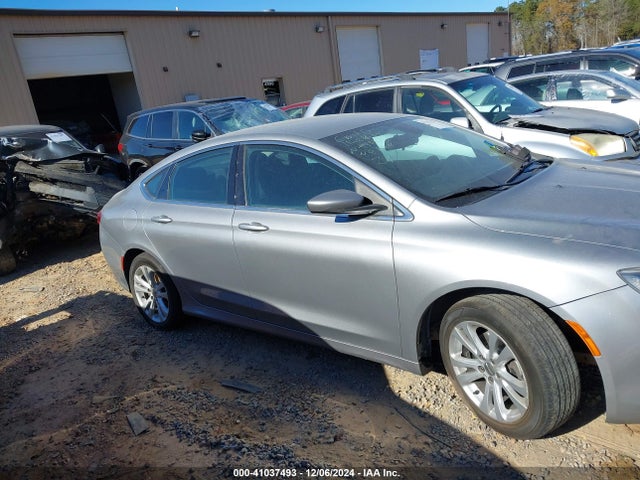 Chrysler 200 Limited 2015 1C3CCCAB5FN601331 Image 13