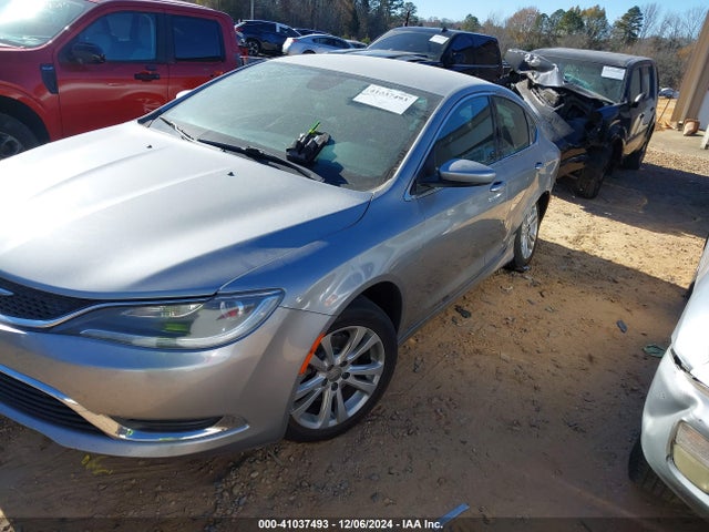 Chrysler 200 Limited 2015 1C3CCCAB5FN601331 Image 2