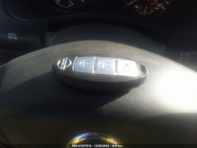 5N1DR2MM1HC678357 Nissan Pathfinder S