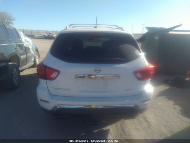 5N1DR2MM1HC678357 Nissan Pathfinder S