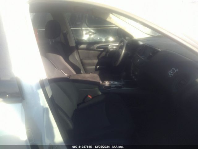 5N1DR2MM1HC678357 Nissan Pathfinder S