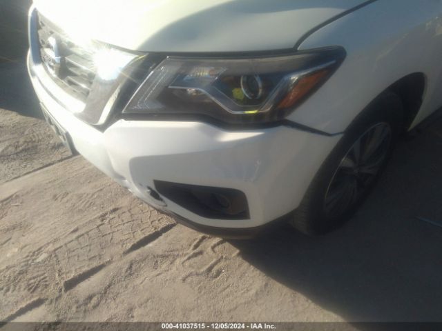 5N1DR2MM1HC678357 Nissan Pathfinder S