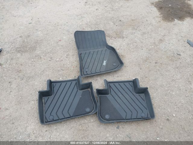 5UXTR7C50KLF24142 BMW X3 Sdrive30i