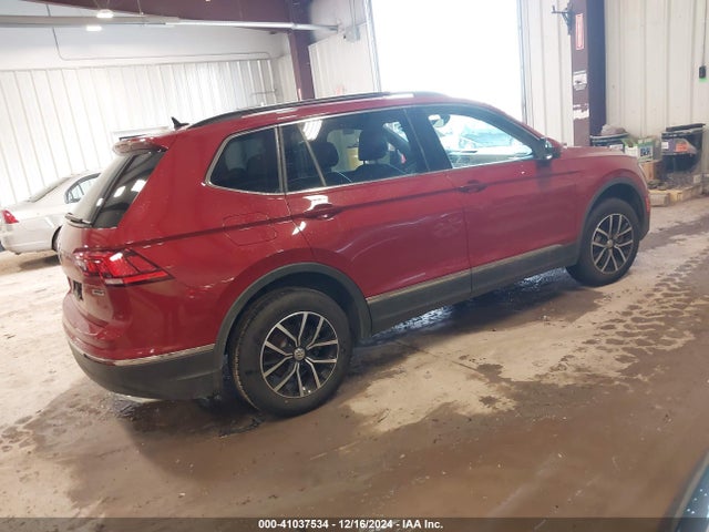 3VV2B7AX8MM153446 Volkswagen Tiguan 2.0t Se/2.0t Se R-line Black/2.0t Sel