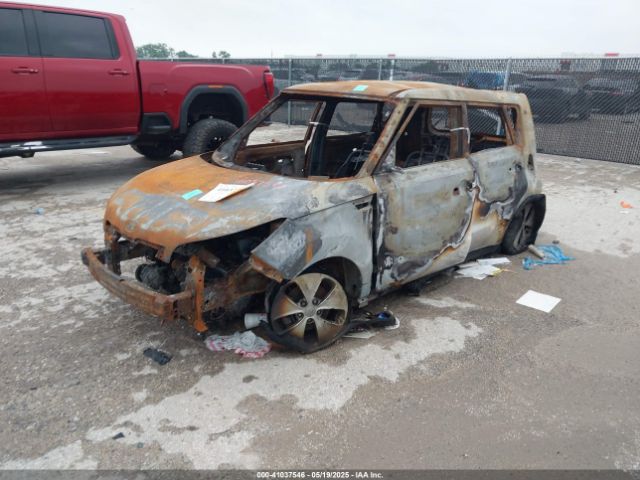 KNDJN2A20E7028557 KIA Soul !
