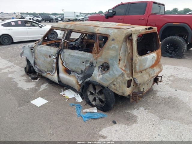 KNDJN2A20E7028557 KIA Soul !