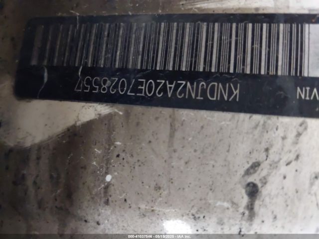 KNDJN2A20E7028557 KIA Soul !