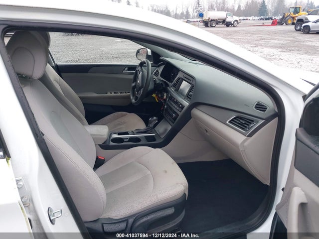 Hyundai SONATA SE 2016 5NPE24AF8GH364240 Image 5