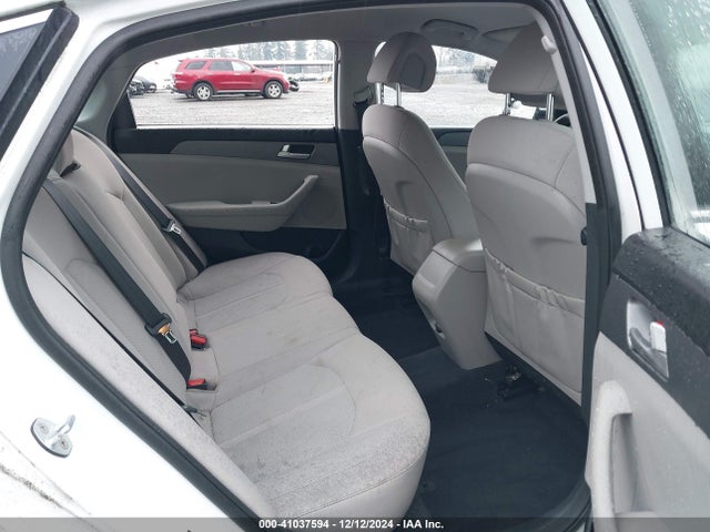 Hyundai SONATA SE 2016 5NPE24AF8GH364240 Image 8