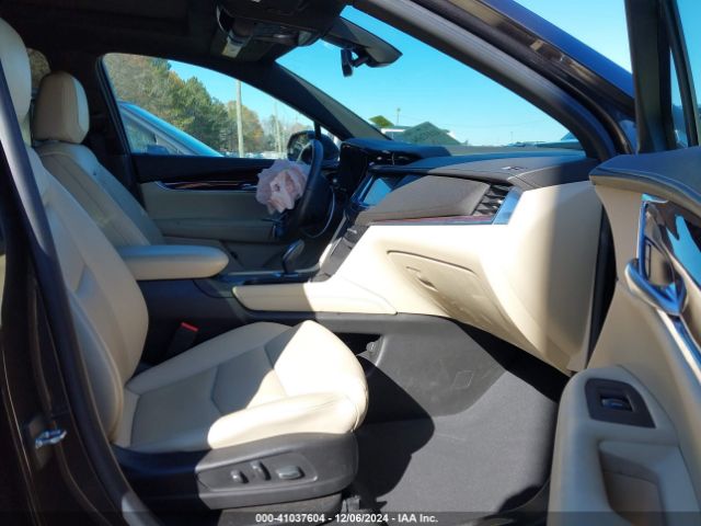 1GYKNERS9JZ192022 Cadillac Xt5 Premium Luxury