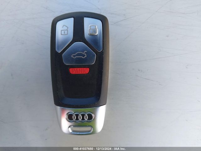 WA1LAAF71HD035620 Audi Q7 3.0t Premium